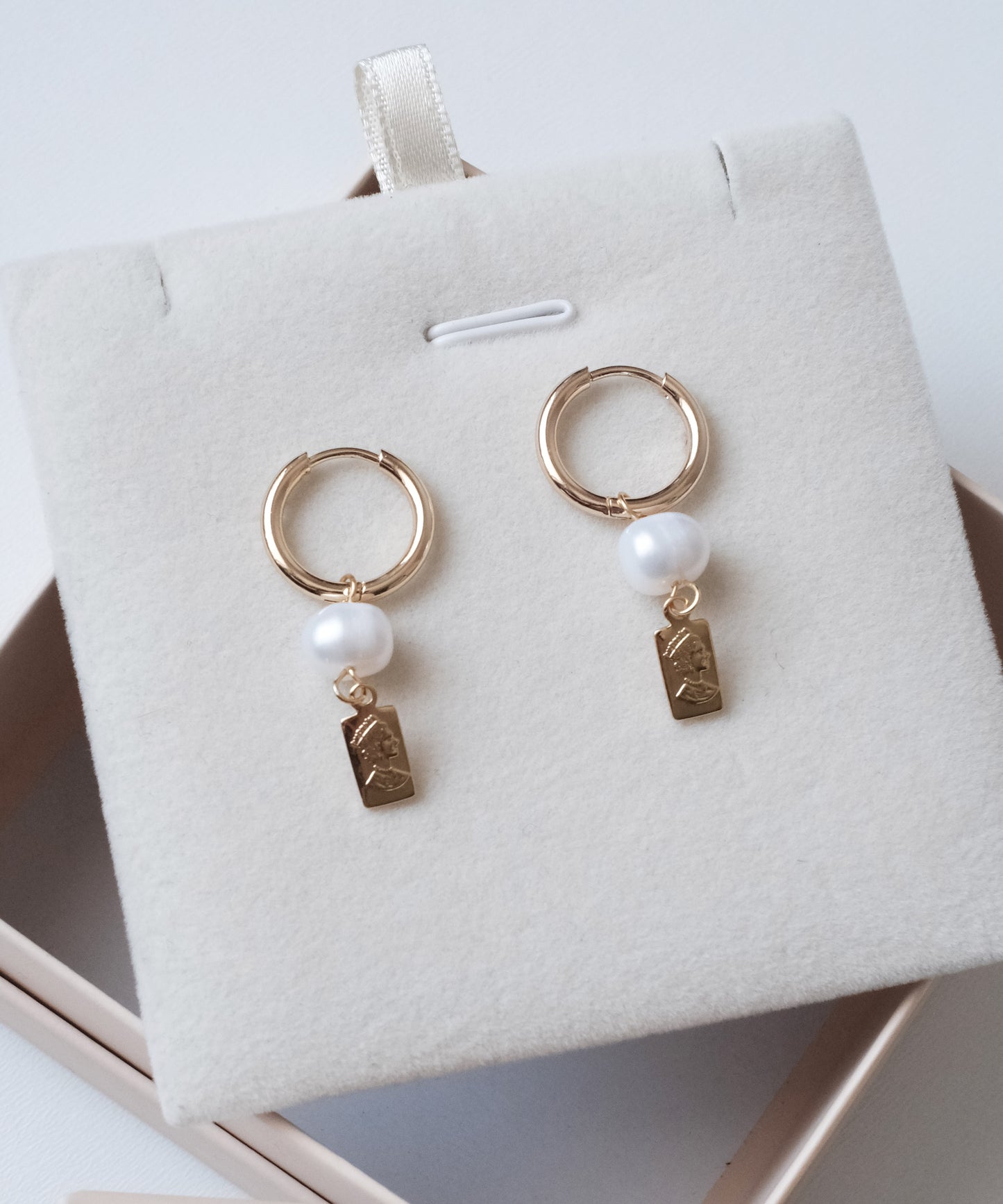 Gold plated earrings with natural pearls "Queen"