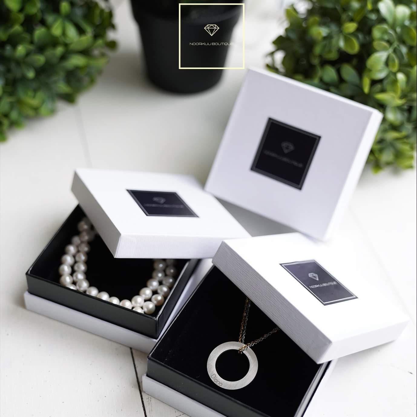 Silver plated pendant with Your engraved text