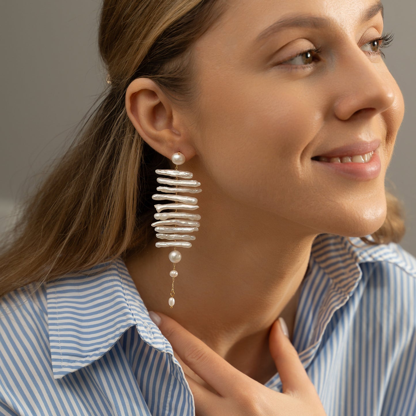 Kullatud kõrvarõngad pärliga "Festive"