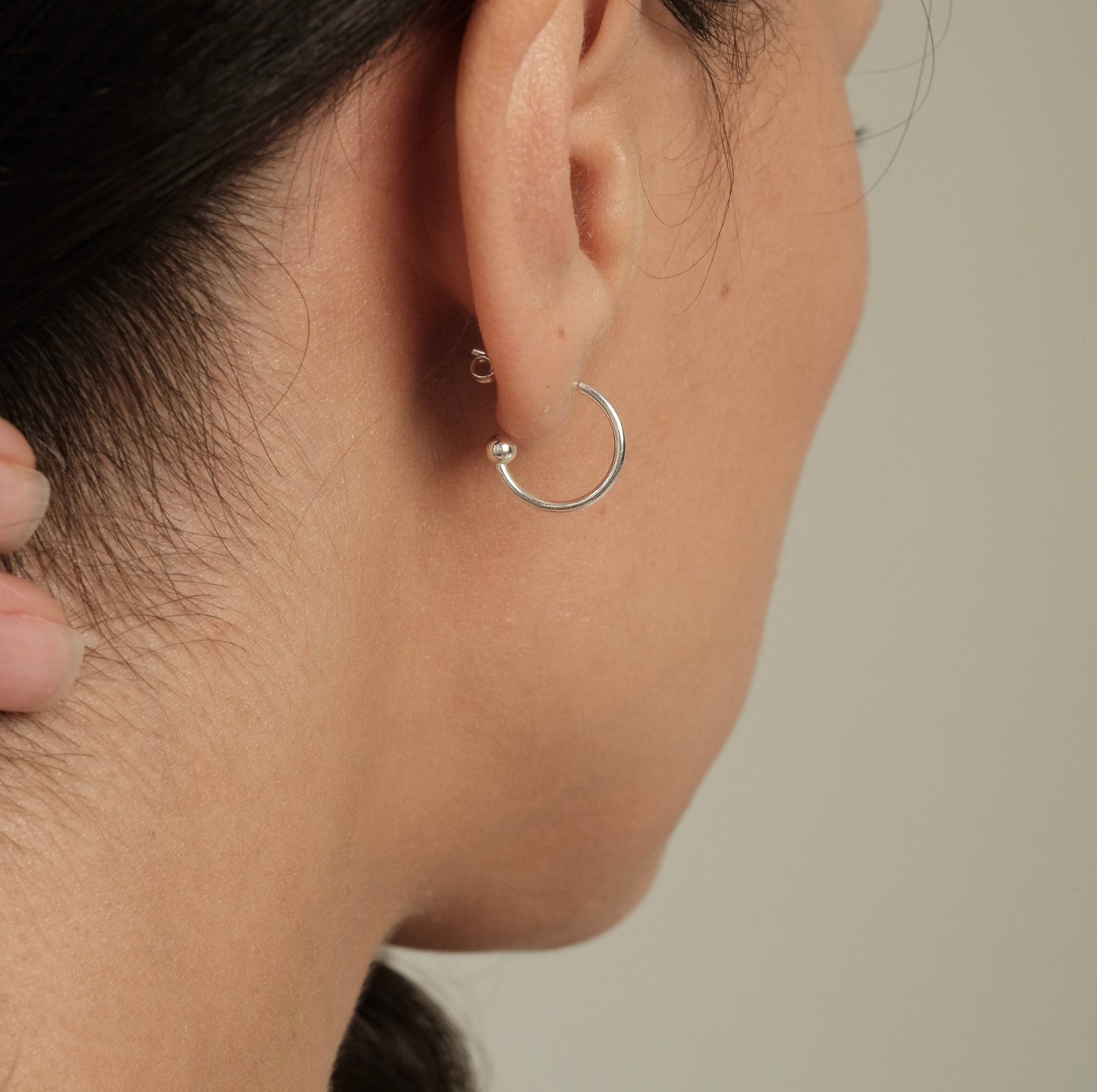 Kaunid pärlitega hõbekõrvarõngad, KAKS ÜHES