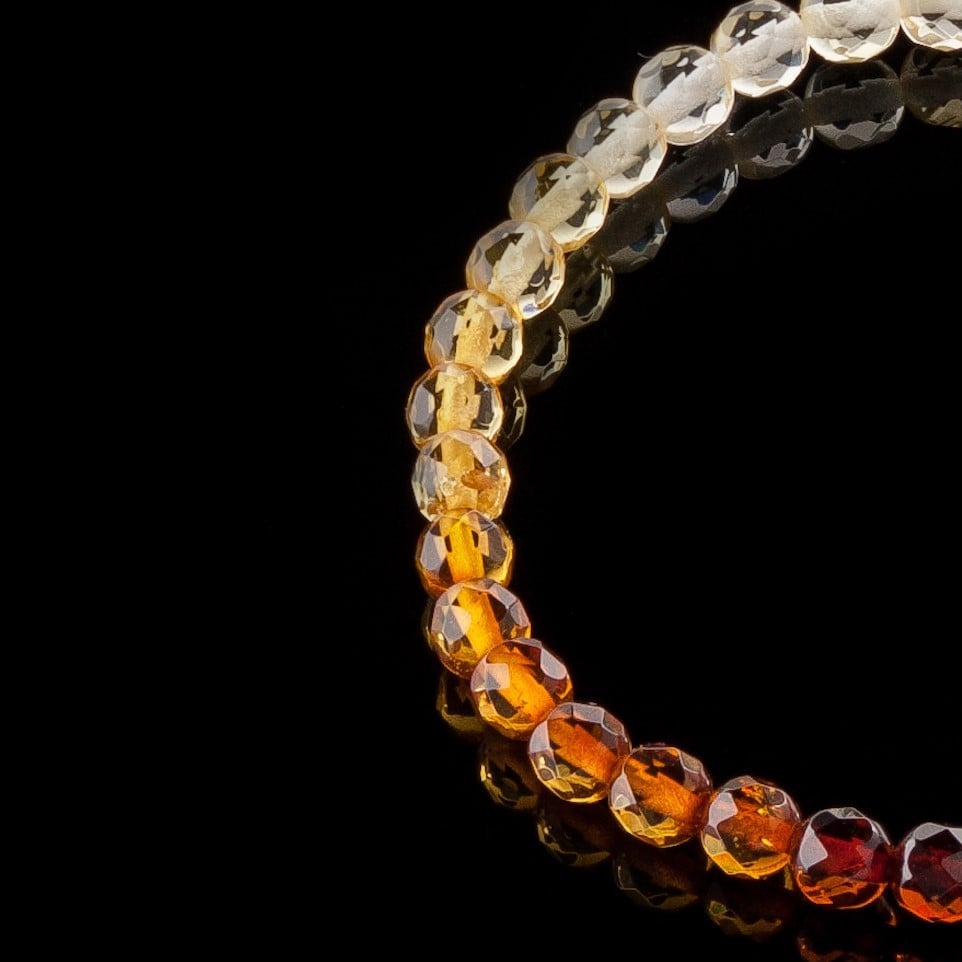 Merevaigust kaelaehe "Dolce faceted"