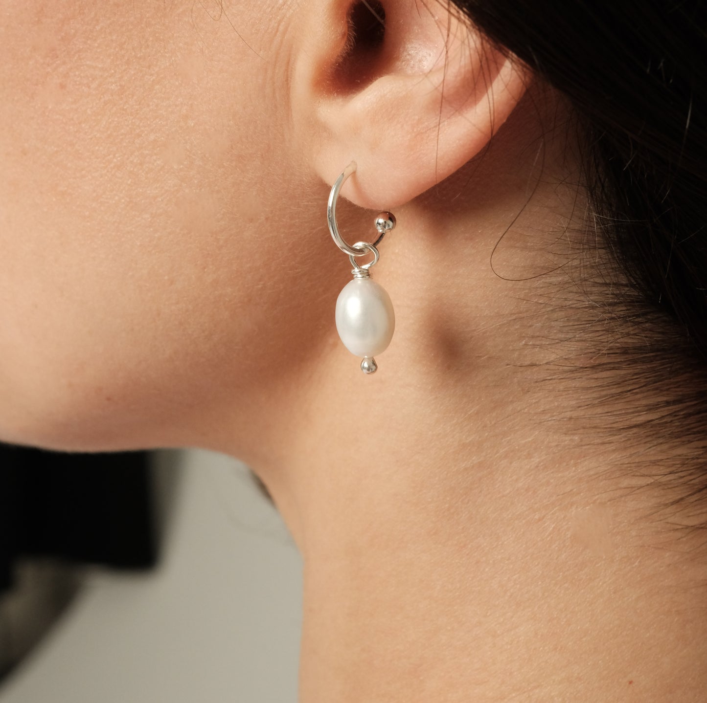 Kaunid pärlitega hõbekõrvarõngad, KAKS ÜHES