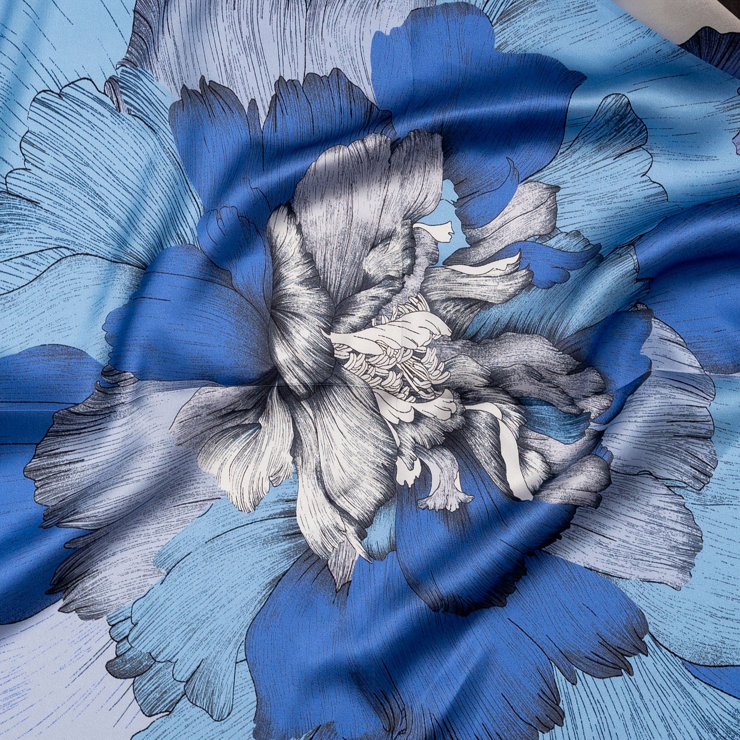 100% zīda šalle "Zilais lins"