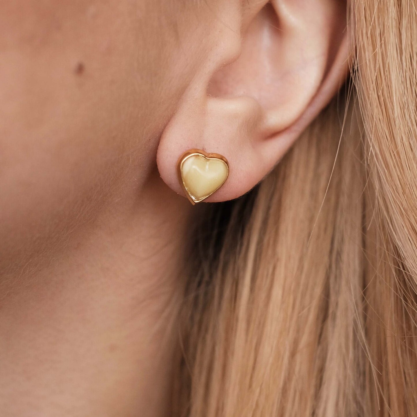 Sudraba auskari ar dabīgo dzintaru "Yellow heart gold"