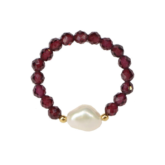 Granato žiedas + perlas + sidabrinė detalė