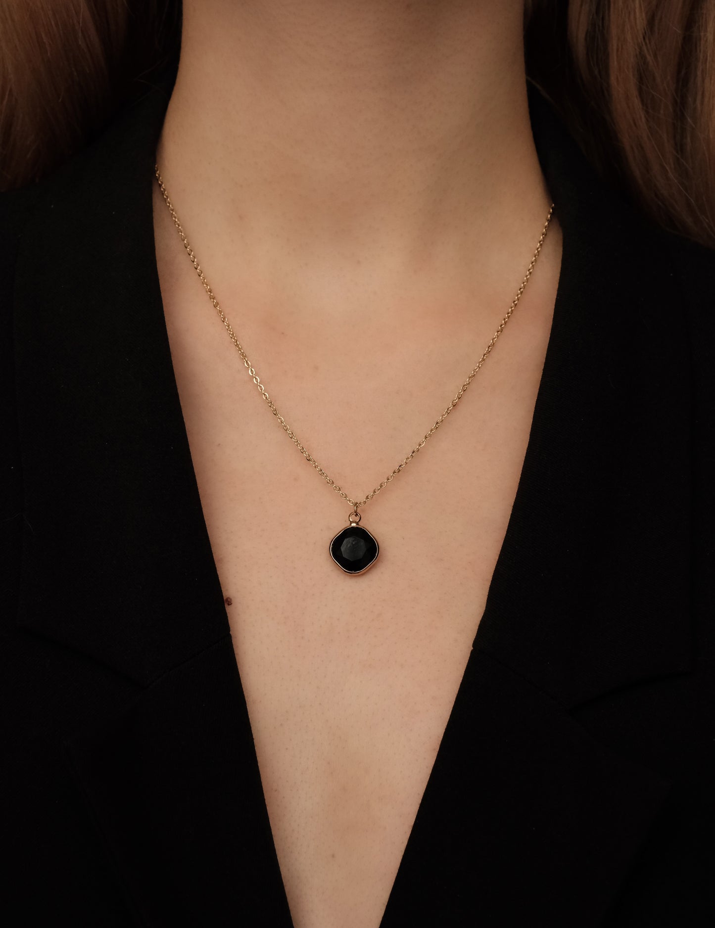 Grandinėlė su kristalu "Black eye"