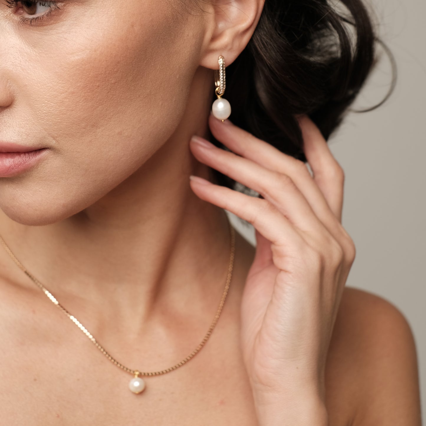 Gold plated necklace with natural pearl, 8mm