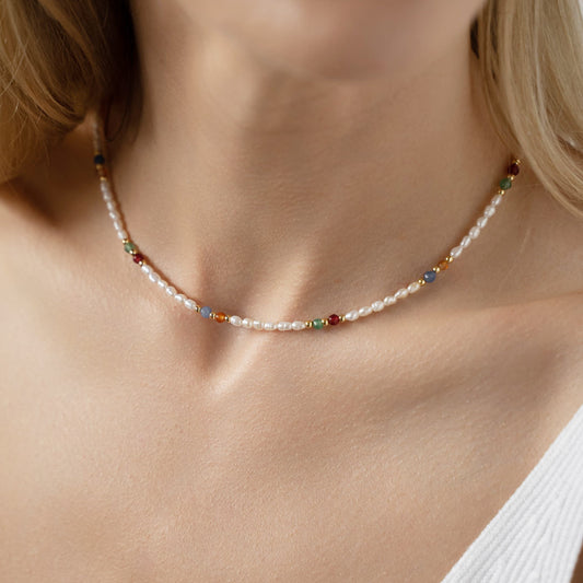 Natūralių perlų vėrinys su kristalais "Tiny"