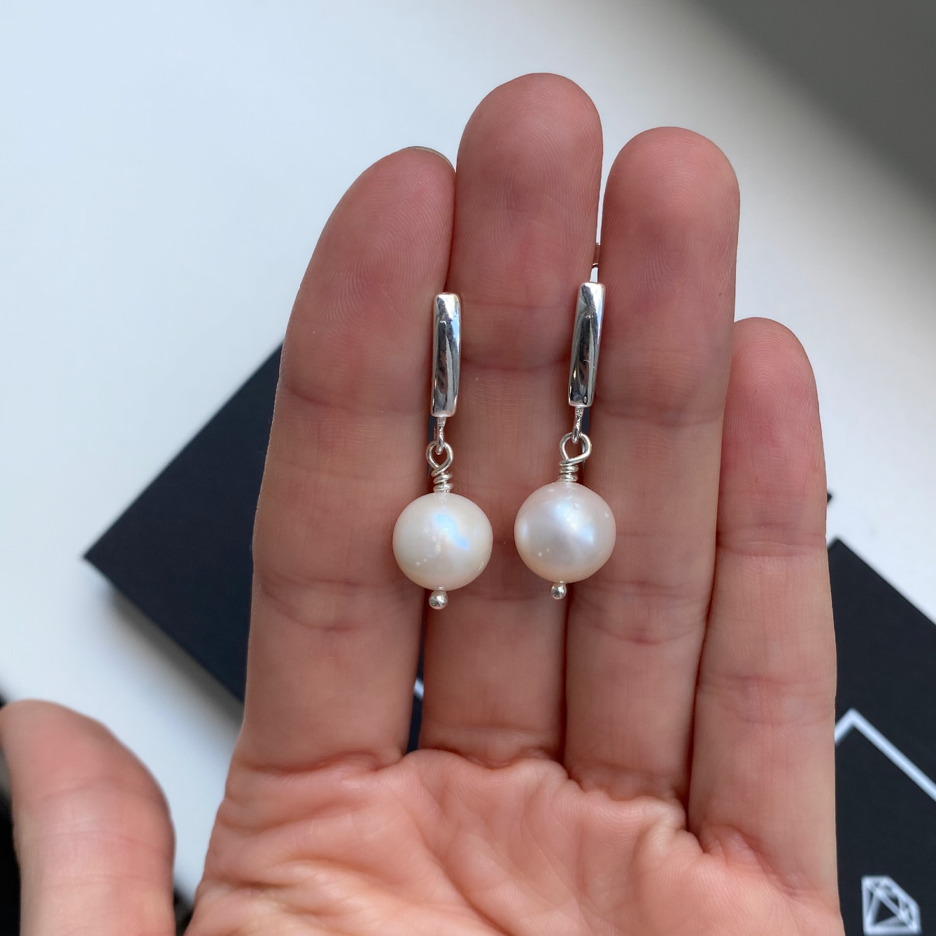 925 sterling silver earrings with natural pearls