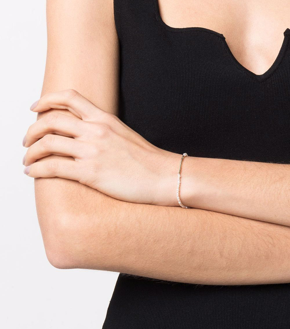 Bracelet with natural pearls and hematite