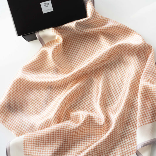 100% šilkinė skarelė "Flax"