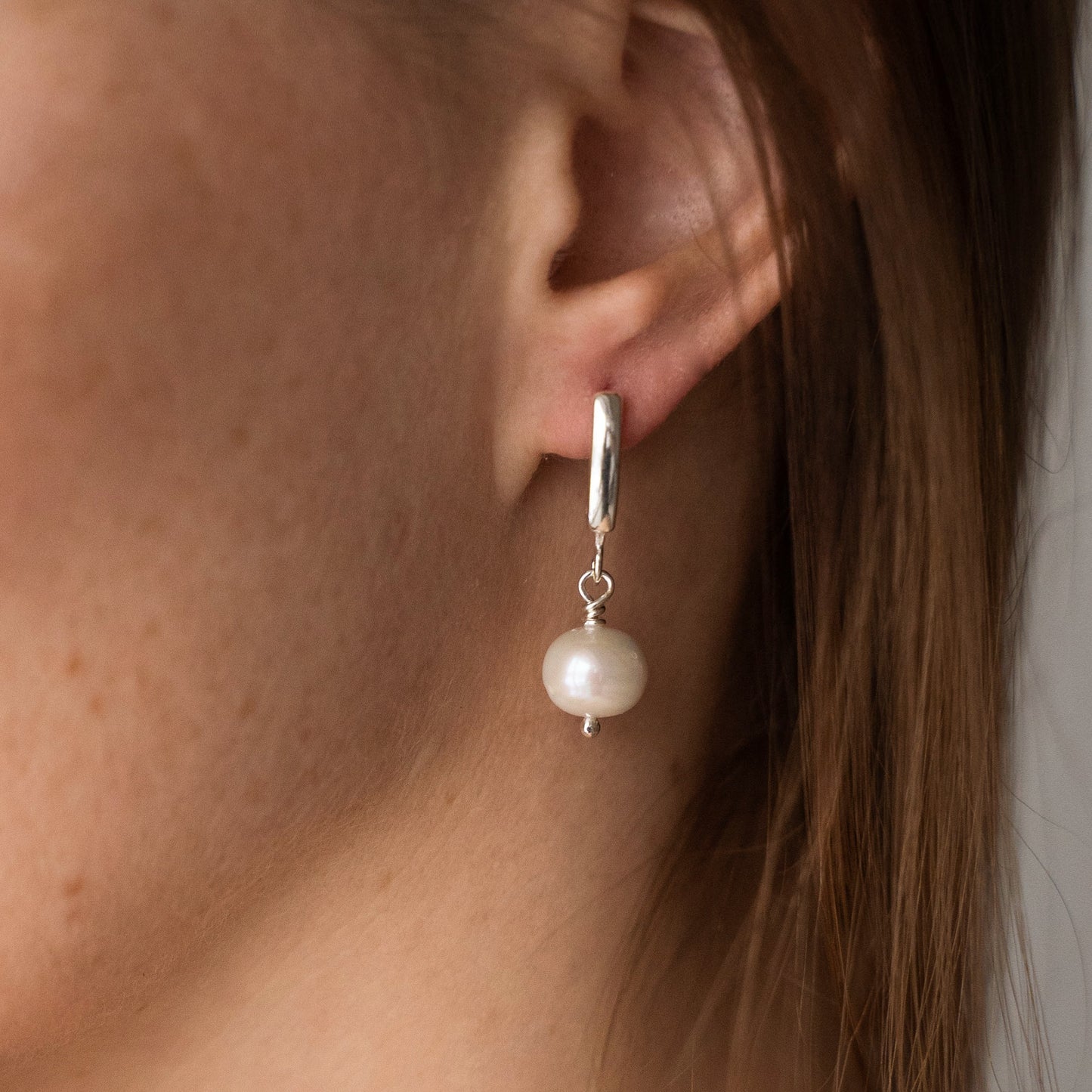 925 sterling silver earrings with natural pearls