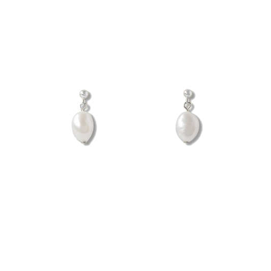 925 prabos sidabriniai auskarai su natūraliais perlais
