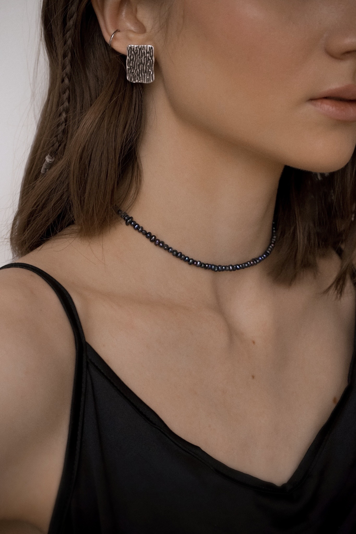 Musta pärli kaelakee