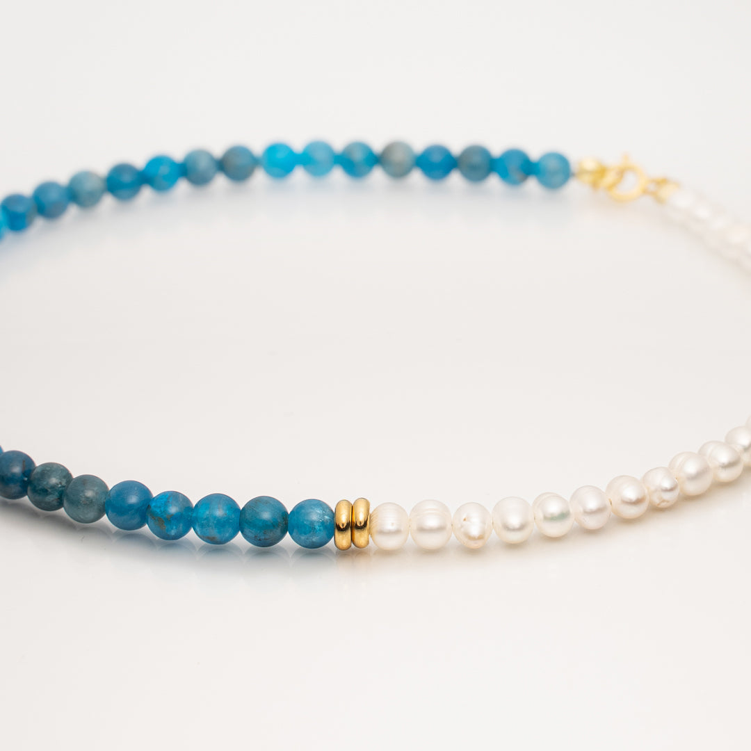 Kaelakee "Elza" (pärlid ja apatiit)