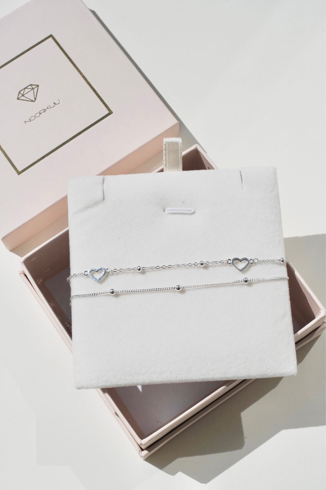 Kahekordne hõbedane käevõru