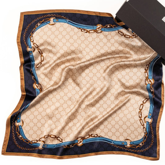 100% šilkinė skarelė "Chic chains"