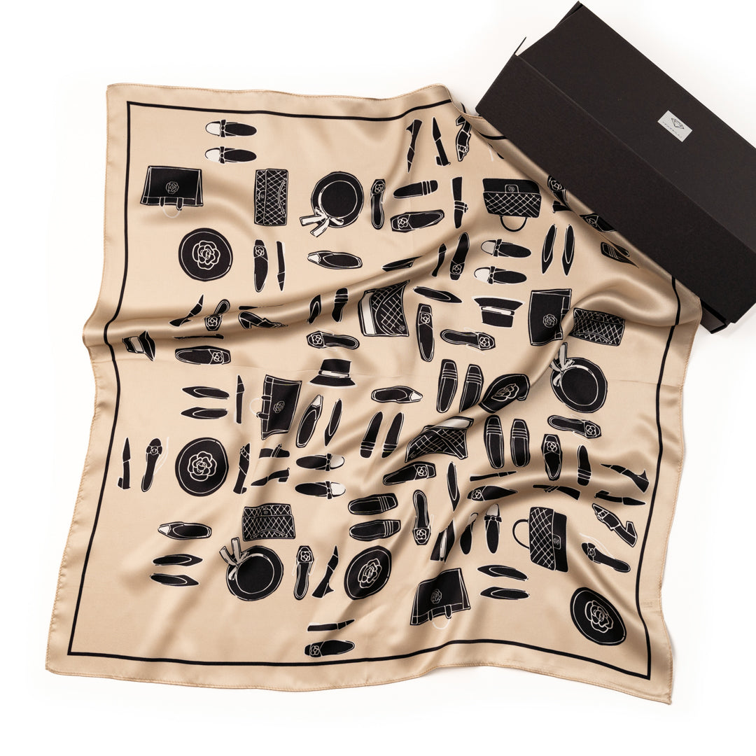 100% šilkinė skarelė "Woman"