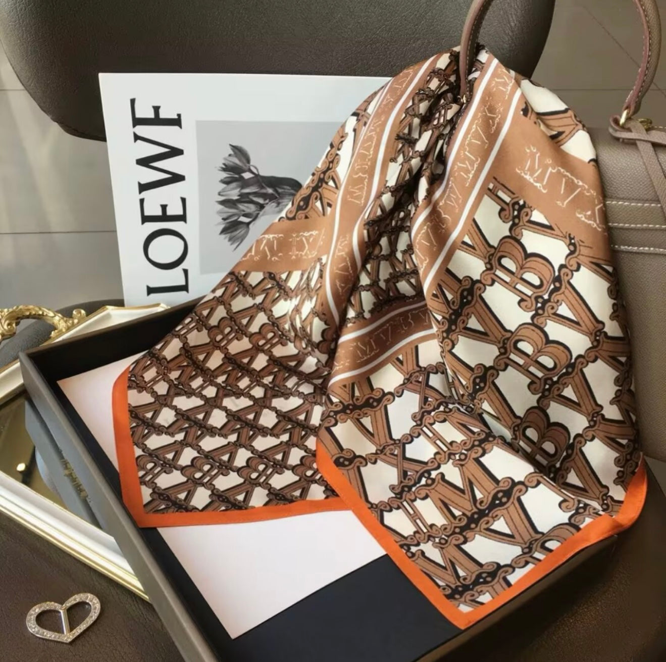 100% silk scarf "Royalty"