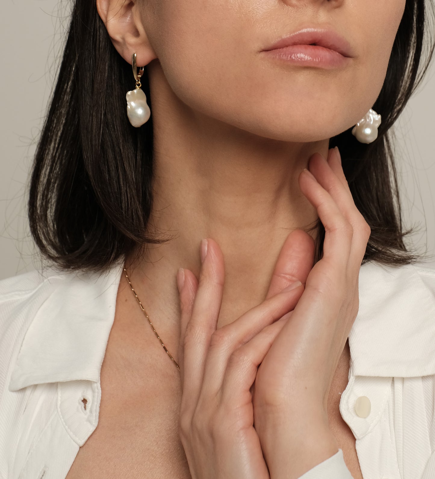 Apzeltīti auskari ar dabīgām pērlēm "Classic Baroque"