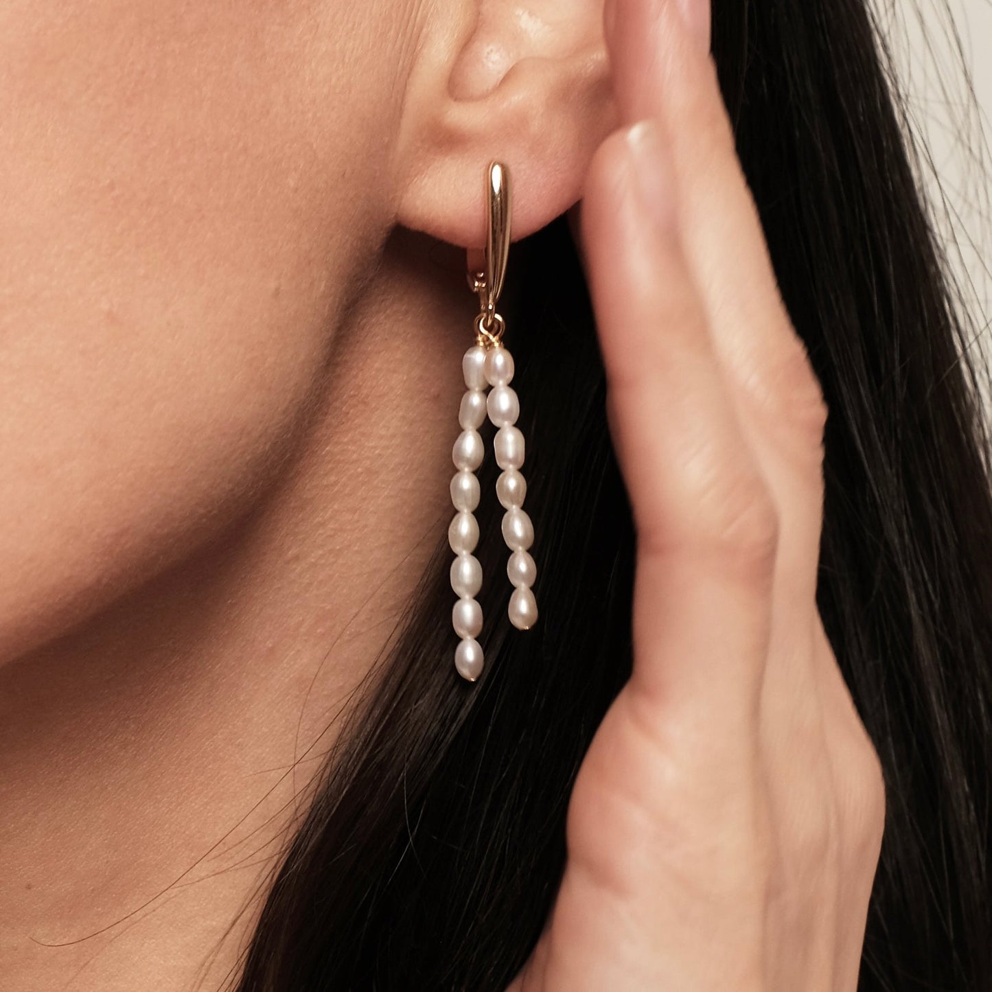 Apzeltīti auskari ar dabīgām pērlēm "Longy 2"