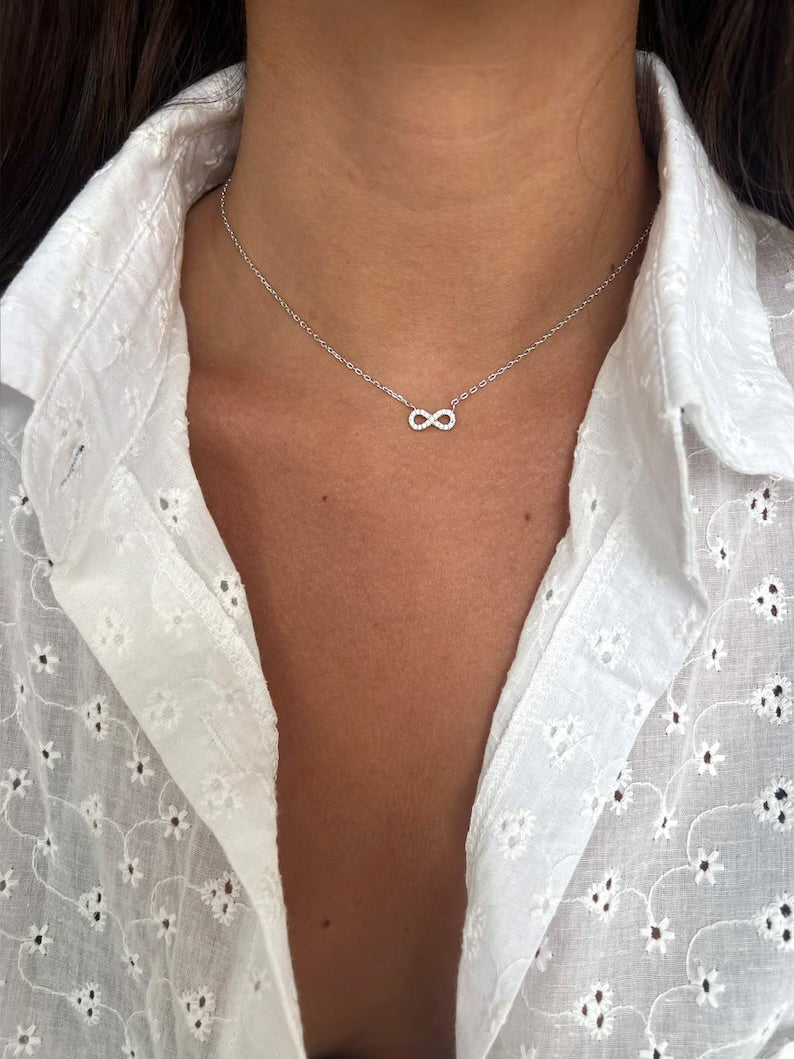 Silver plated necklace "Infinity"