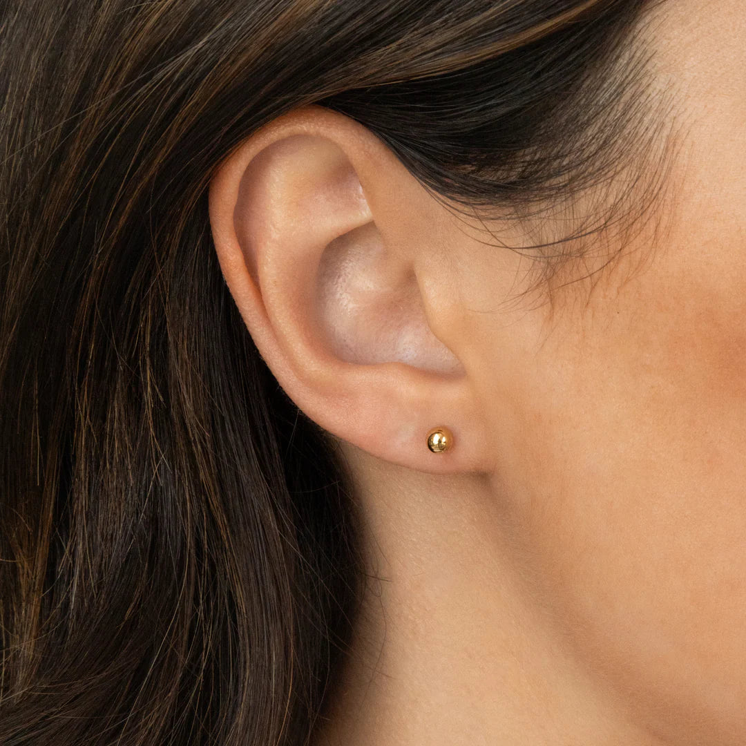 Sterling silver gold plated earrings "4mm gold"