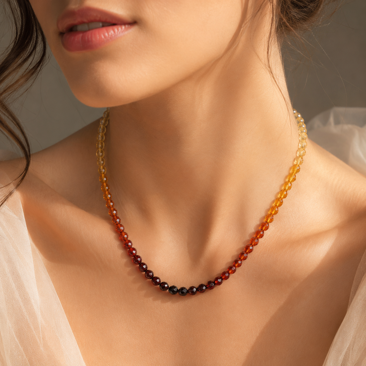 Merevaigust kaelaehe "Dolce faceted"