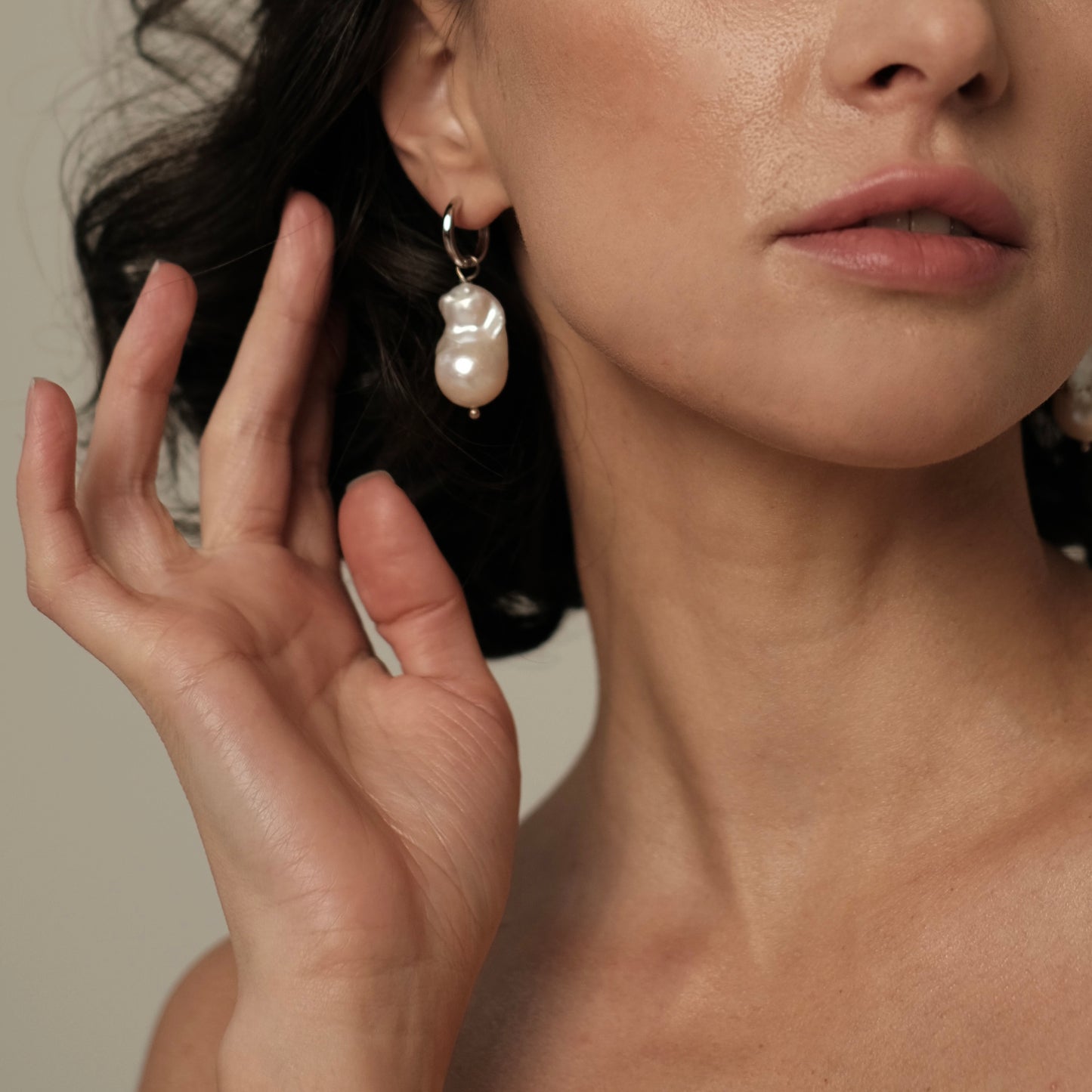 Silver plated earrings with natural baroque pearls