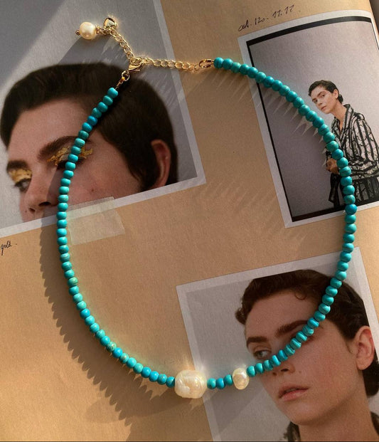 Kaelakee "Liis" (pärlid ja magnesiit)