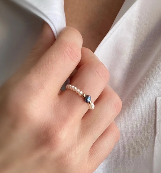 Natural pearl ring