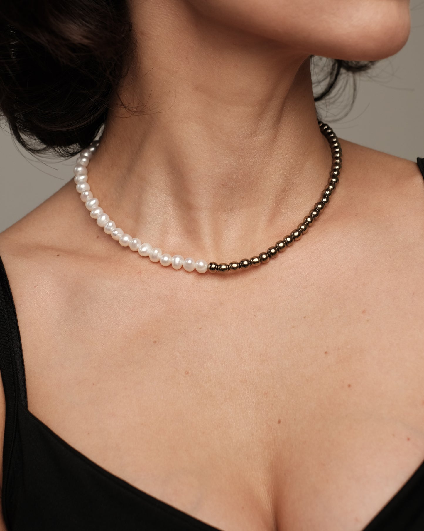 Natural pearl and hematite necklace 7