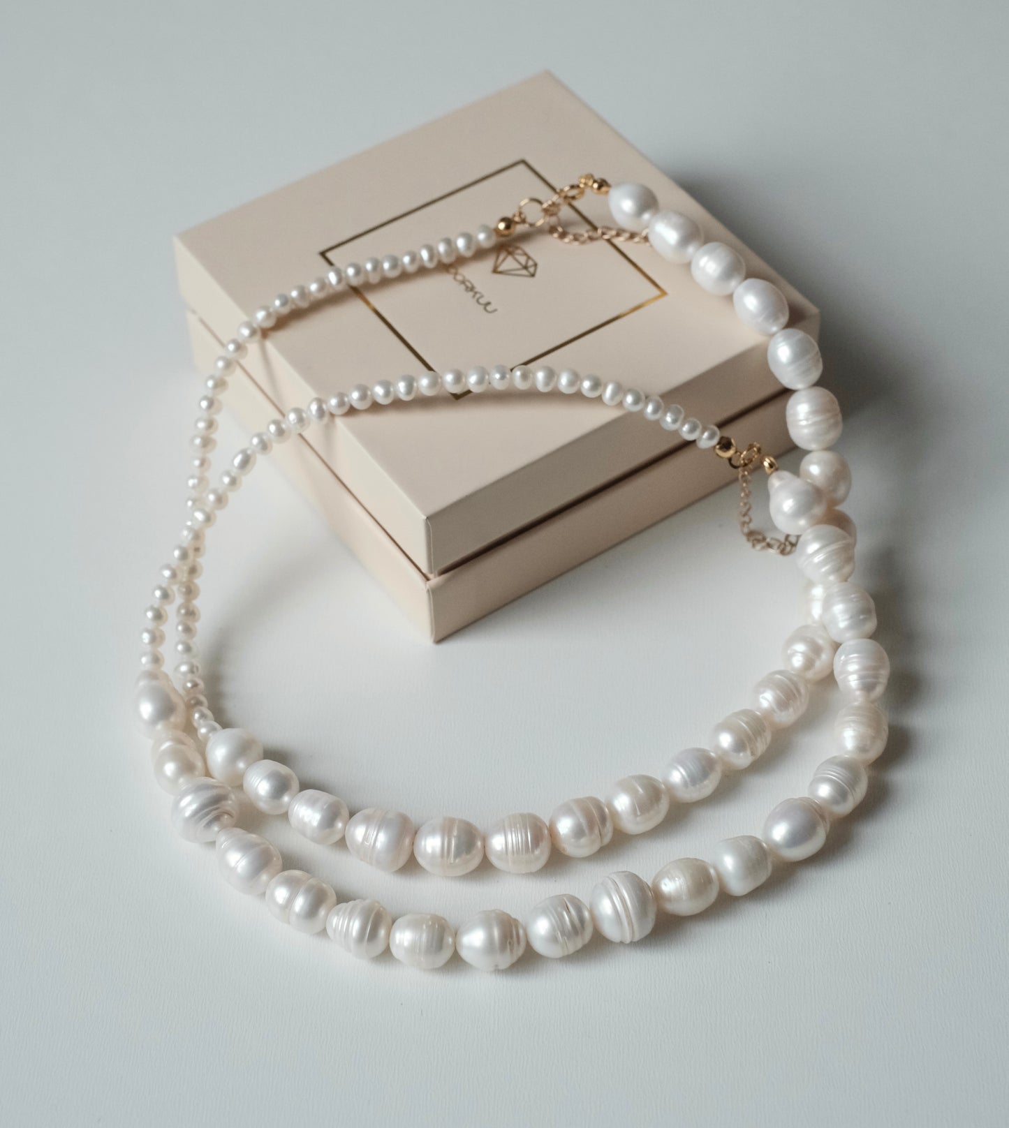 Dabīgo pērļu kaklarota "Nina"