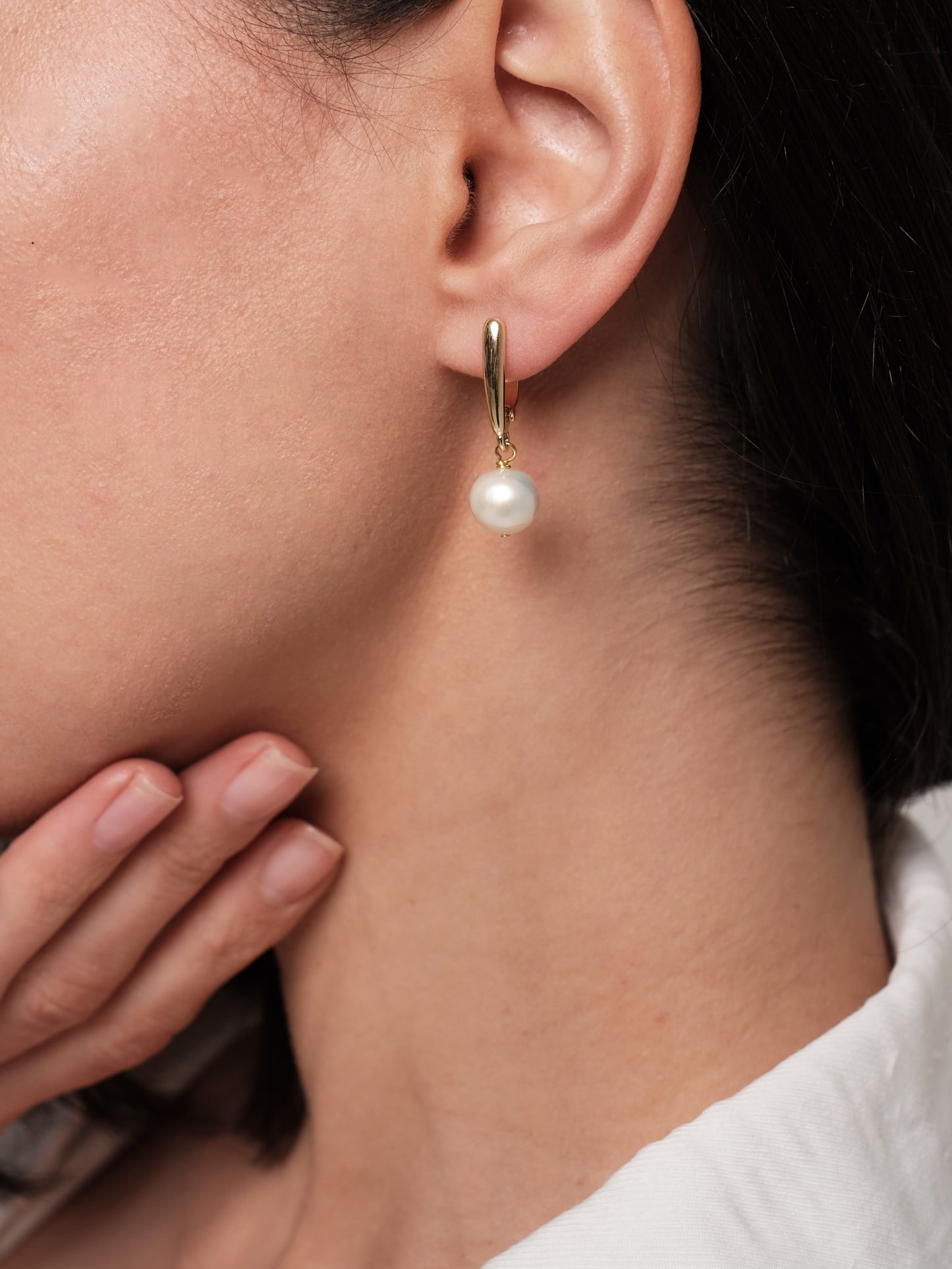 Apzeltīti auskari ar dabīgām pērlēm "Classic 2"