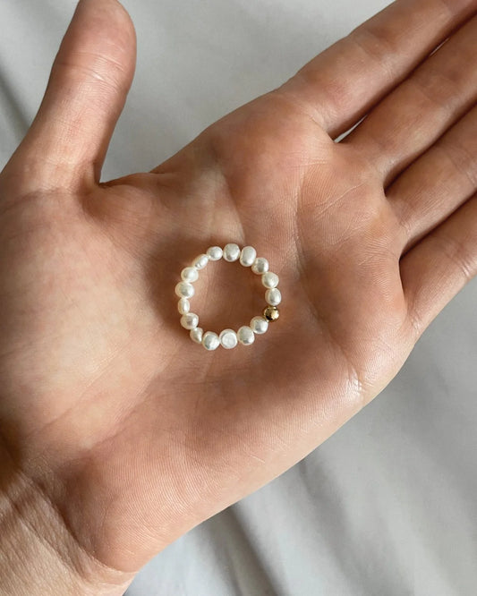 Natural pearl ring