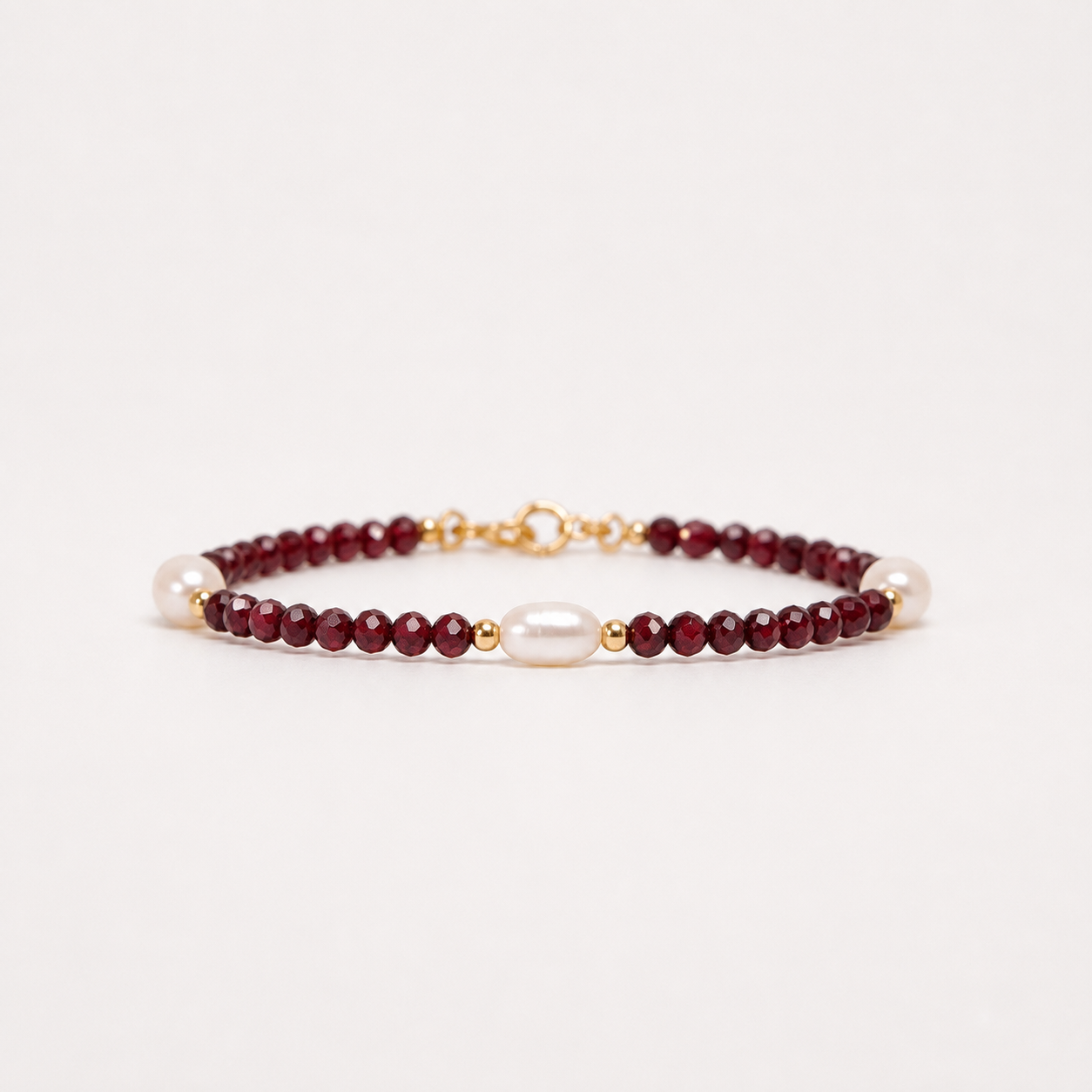 Garnet and pearl bracelet
