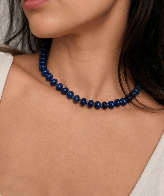 Blue stone bead necklace