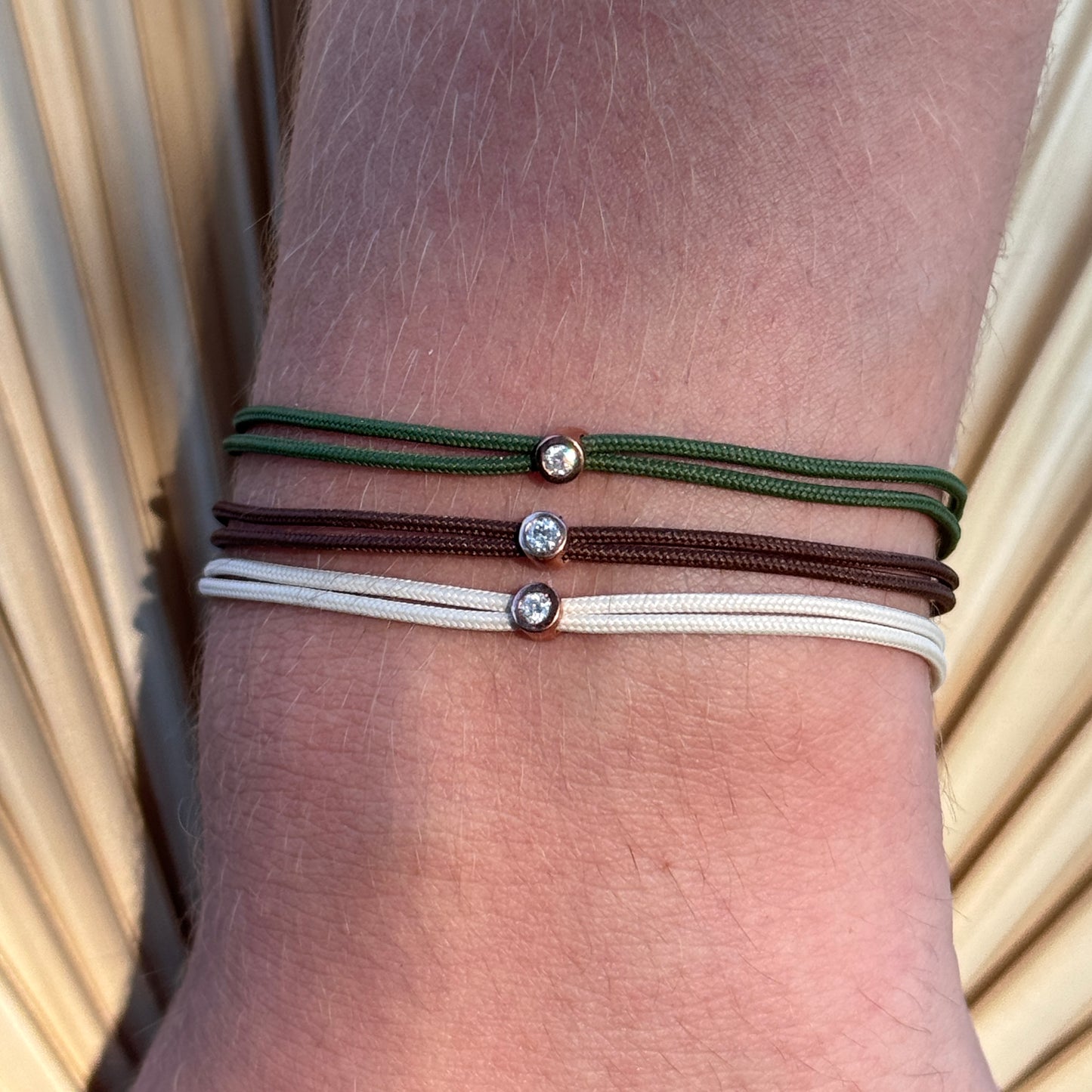 String bracelet with 0.03ct diamond - Khaki/gold