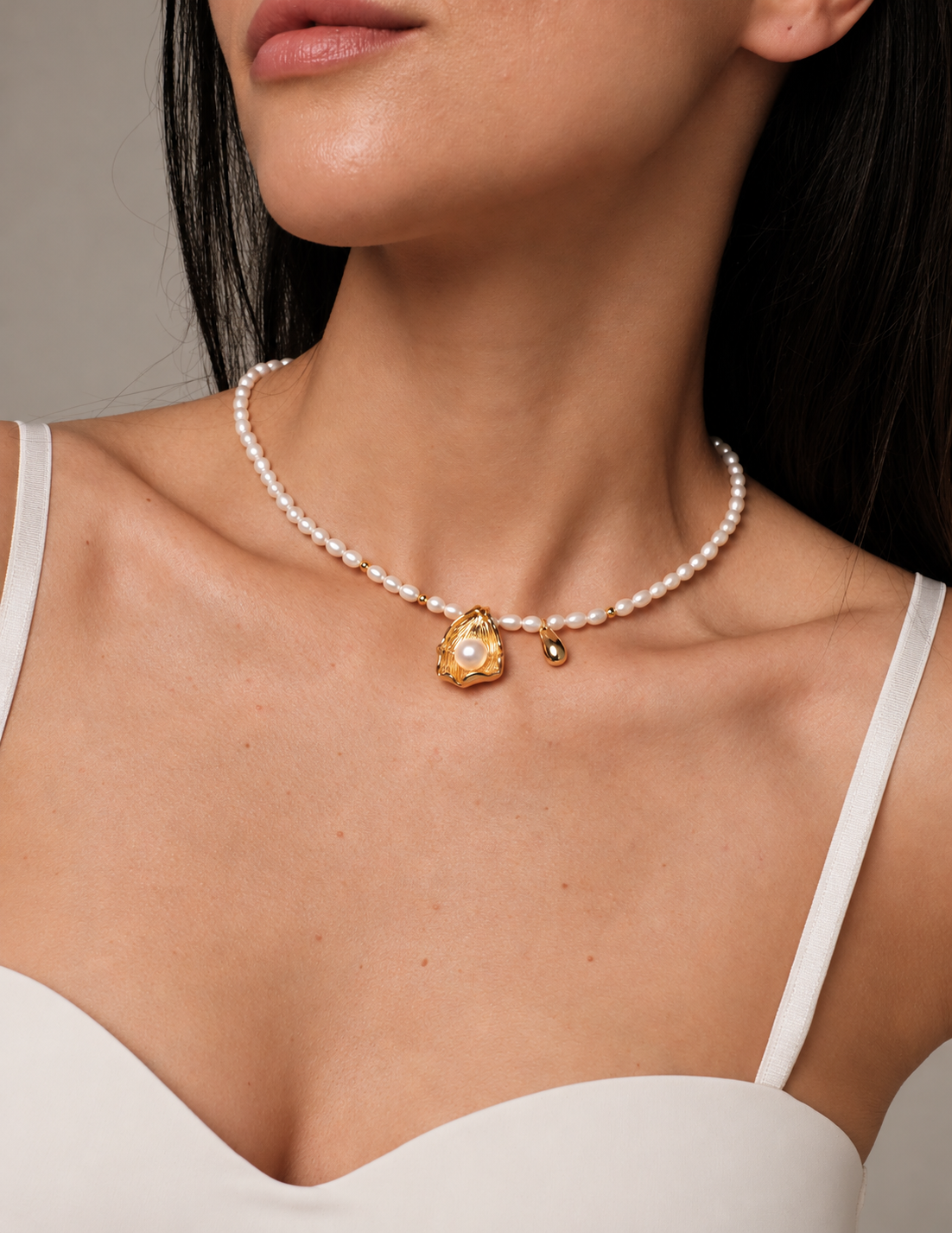 Natūralių perlų vėrinys "Flower"