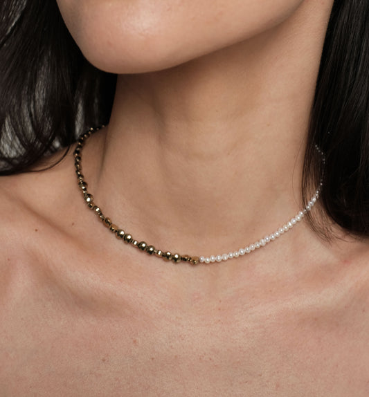 Natural pearl and hematite necklace "Tiny"