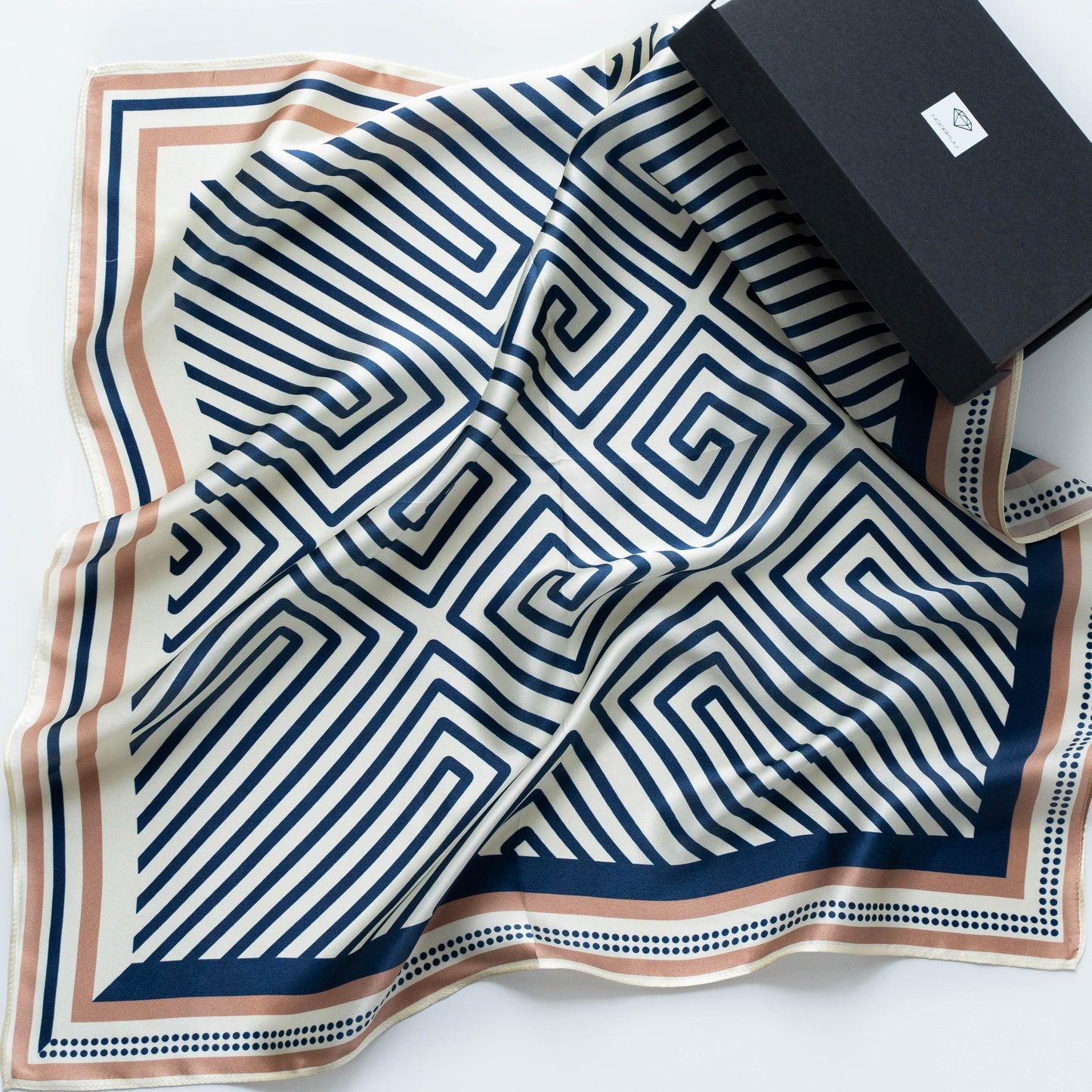 100% silk scarf "Blue labyrinth"