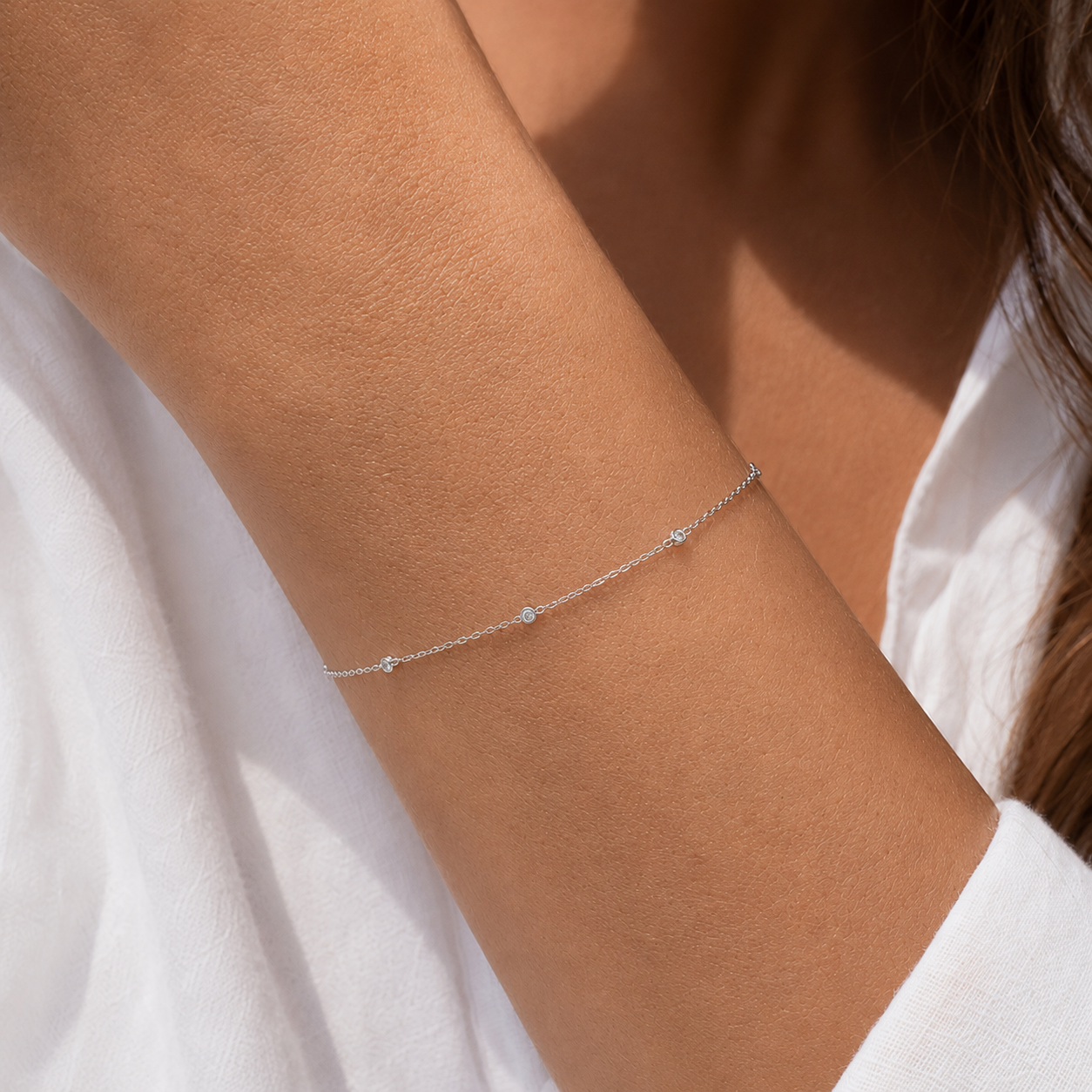 925 Sterling Silver Bracelet with Zircon Stones