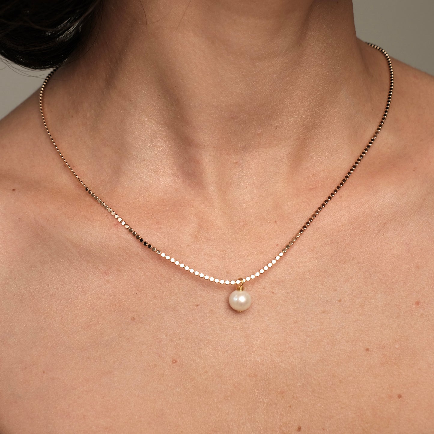 Gold plated necklace with natural pearl, 8mm