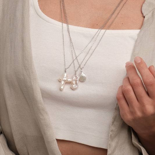 Silver plated necklace 70cm with natural Baroque pearl