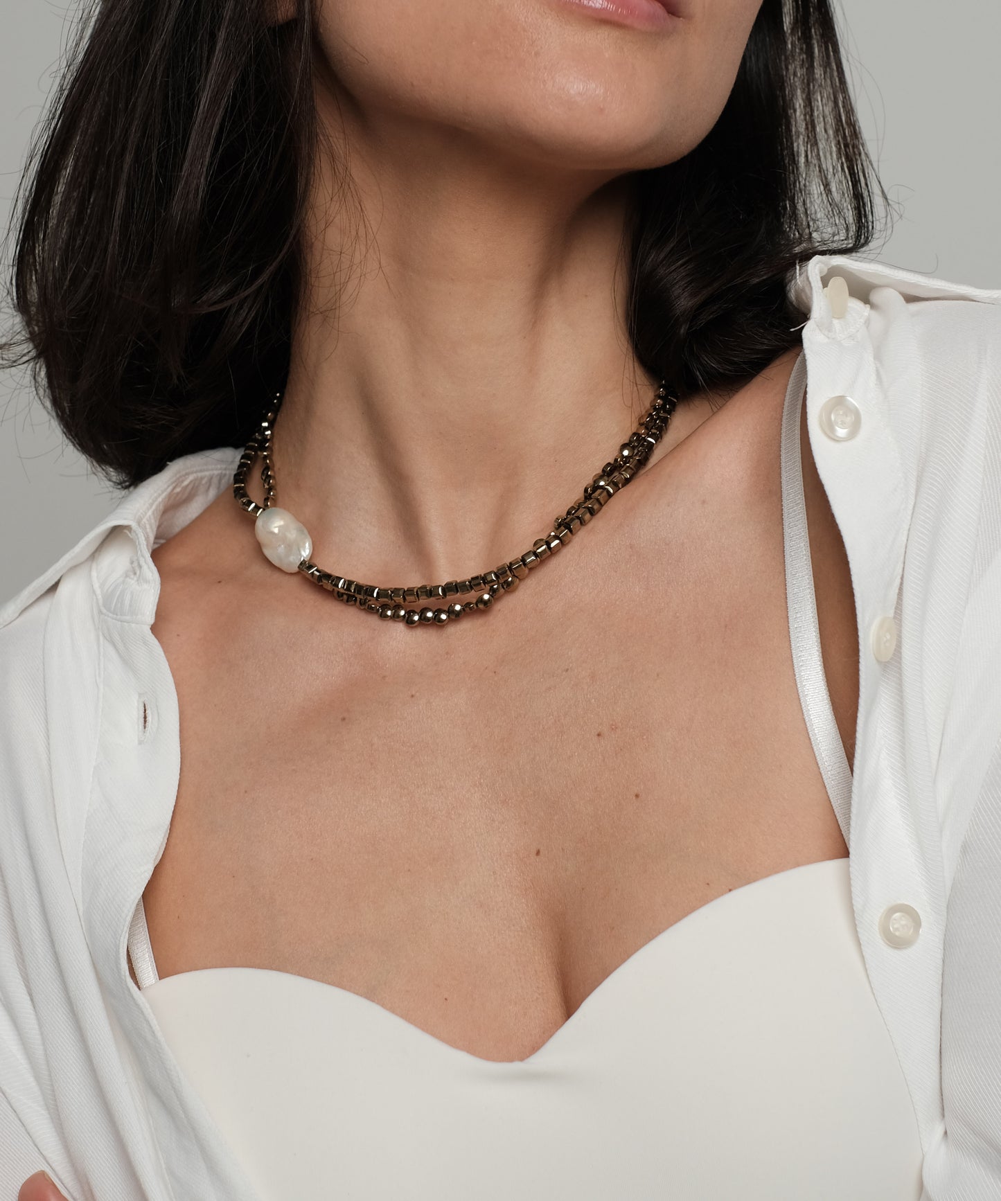 Natural pearl and hematite necklace "Double"