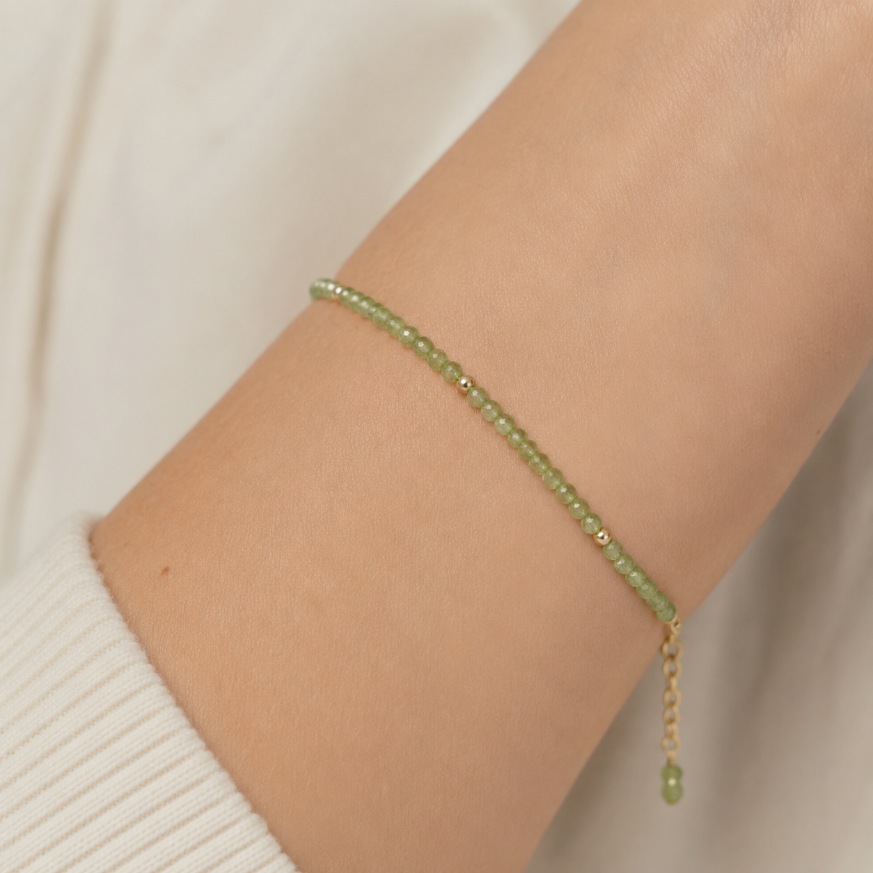 Quartz bracelet with gold plated / silver details