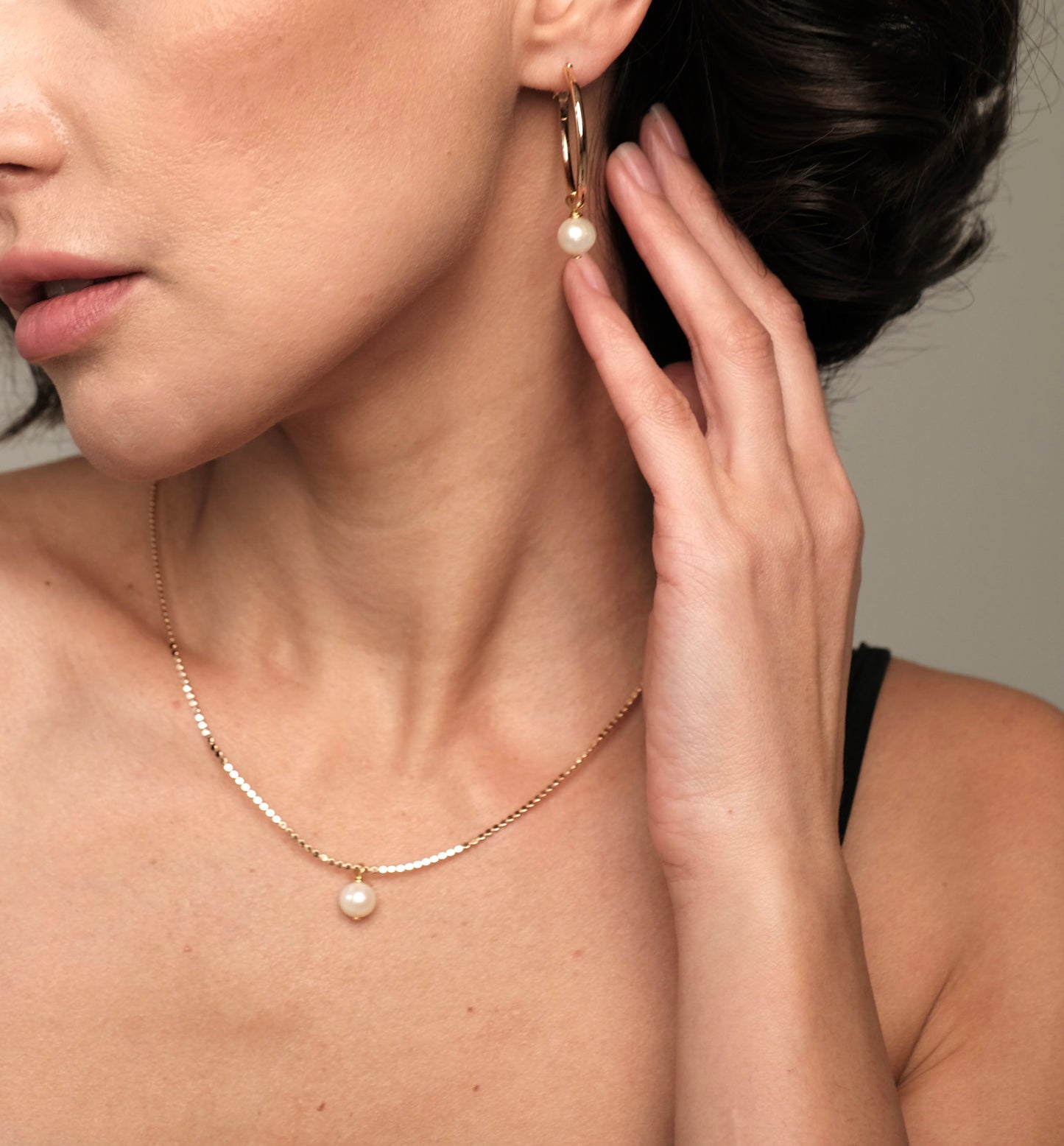 Gold plated earrings with natural pearls "Enni 2"