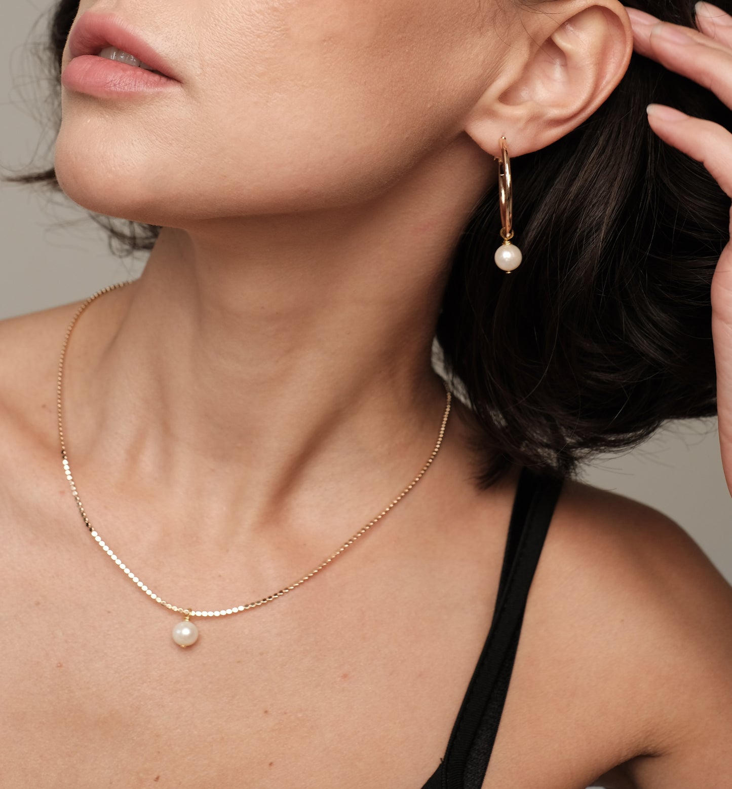 Gold plated earrings with natural pearls "Enni 2"