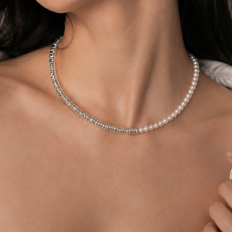 Natural pearl and hematite necklace "Silver"