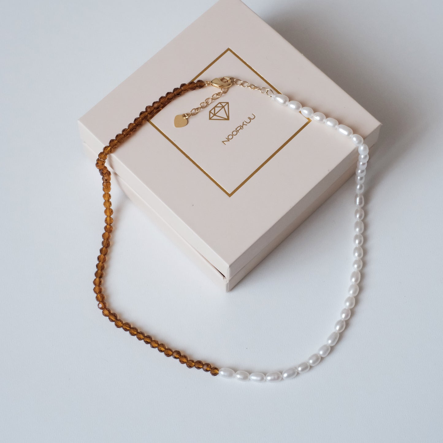Natural pearl necklace with crystals "Tenerife"